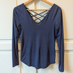 Title nine active athleisure yoga shirt